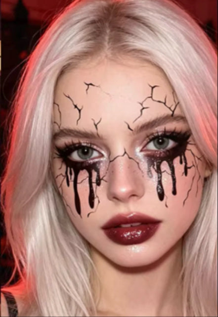 Halloween Gesichtstattoo: Blutauge